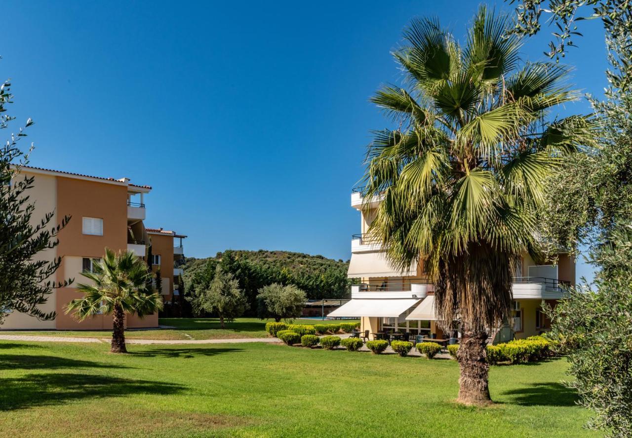Anilio Plaza Aparthotel Zacharo Exterior photo