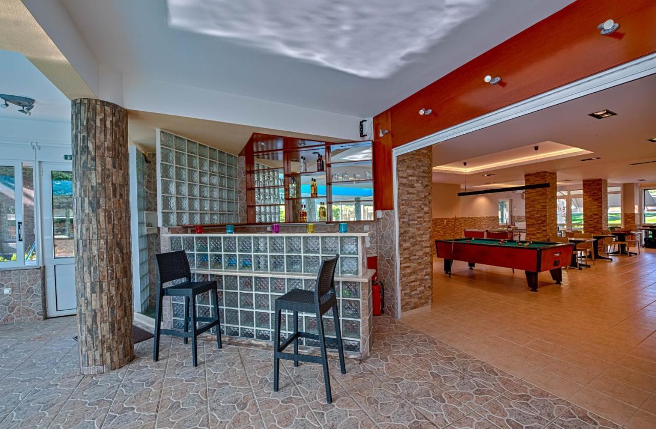 Anilio Plaza Aparthotel Zacharo Exterior photo
